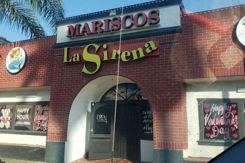 Mariscos La Sirena